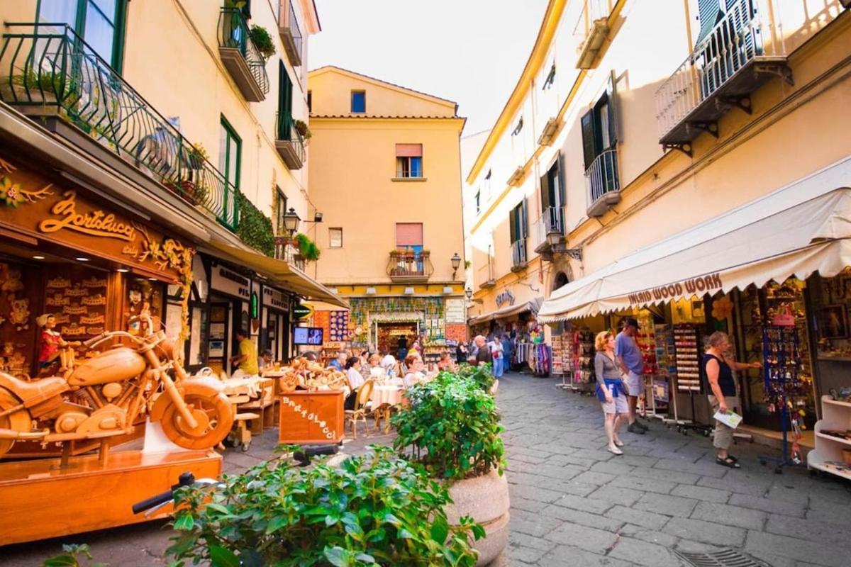 Maison Evita Sorrento Bagian luar foto