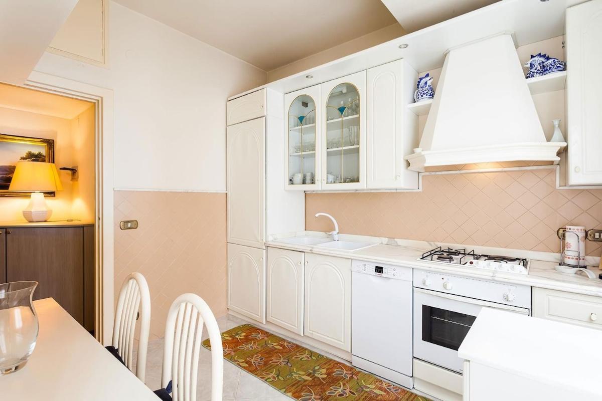 Maison Evita Sorrento Bagian luar foto